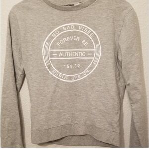 H&M grey sweatshirt size Medium